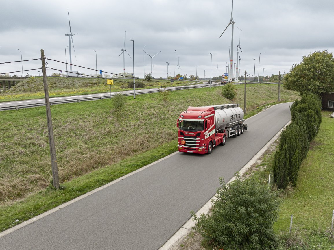 2025 oktober 14 peeters tanktransport 062
